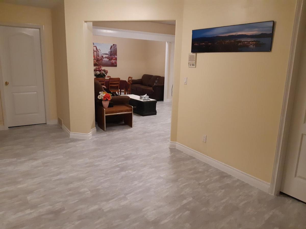 Lakeview House With 4 Rooms Kelowna Near Downtown & Knox Moutain Luaran gambar