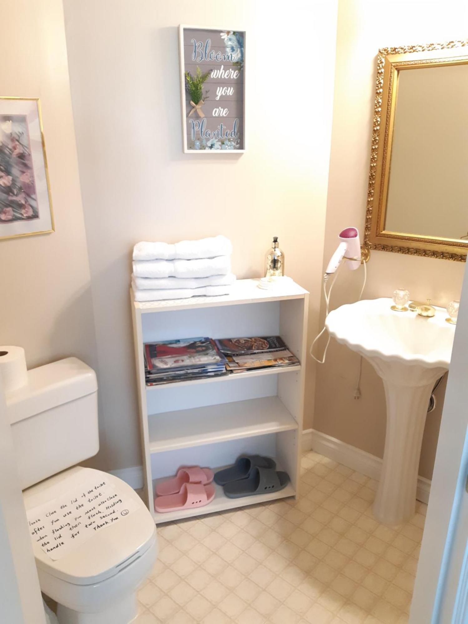 Lakeview House With 4 Rooms Kelowna Near Downtown & Knox Moutain Luaran gambar