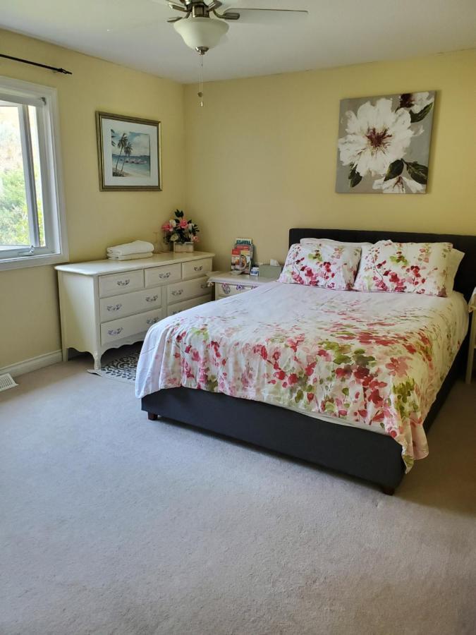 Lakeview House With 4 Rooms Kelowna Near Downtown & Knox Moutain Luaran gambar