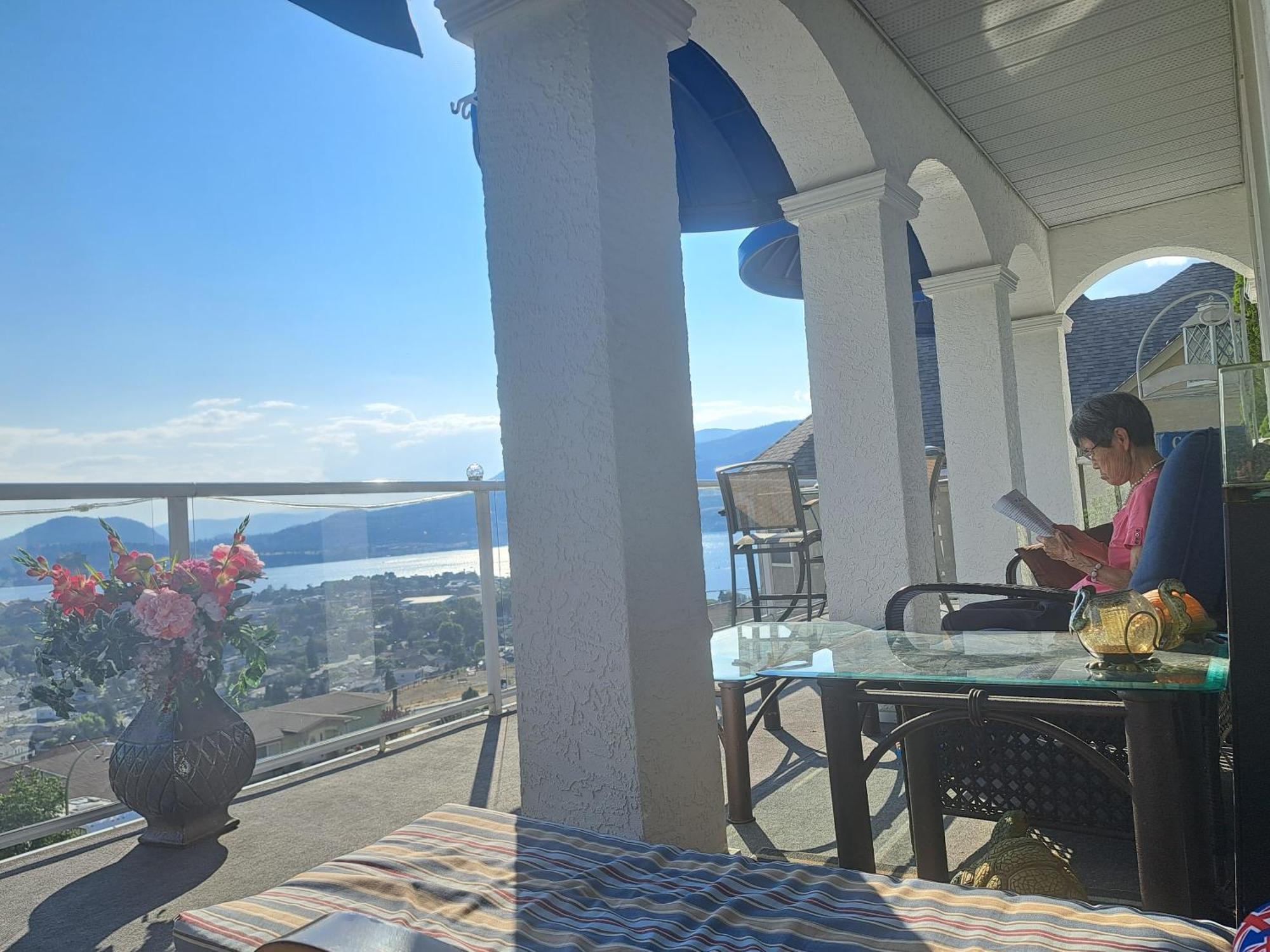 Lakeview House With 4 Rooms Kelowna Near Downtown & Knox Moutain Luaran gambar