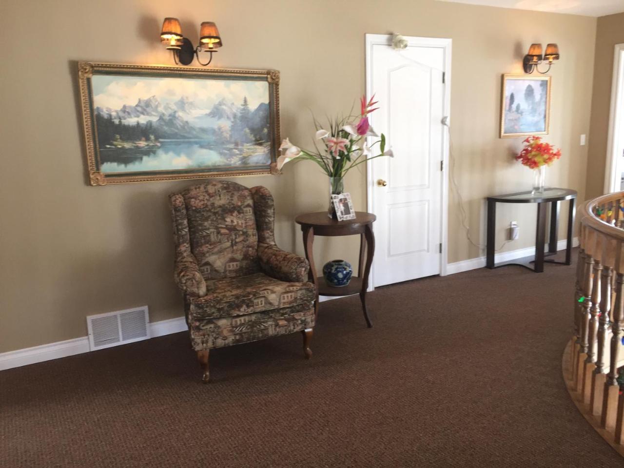 Lakeview House With 4 Rooms Kelowna Near Downtown & Knox Moutain Luaran gambar